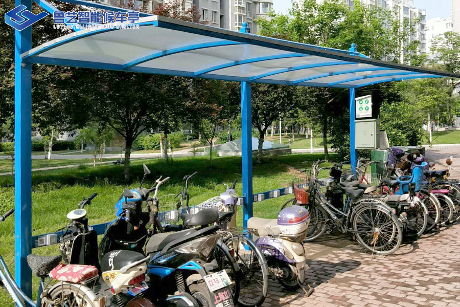 61139678b6b0b.jpg 充電棚03.jpg